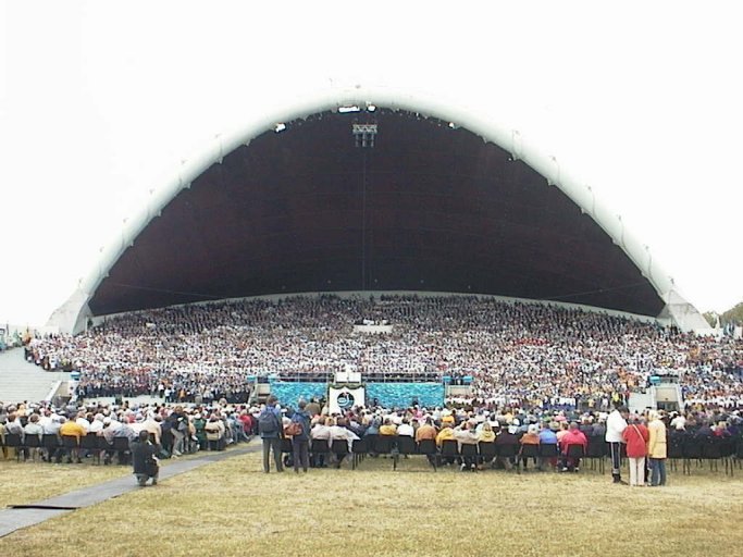 Tallinnan laulujuhlat kesäkuussa 2000